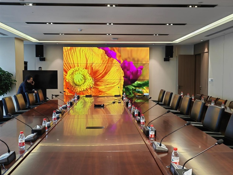 液晶拼接屏怎么样实现会议办公显示？
